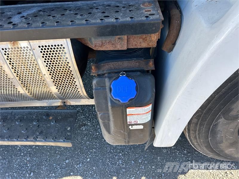 Hino 338 Isotermos y frigoríficos