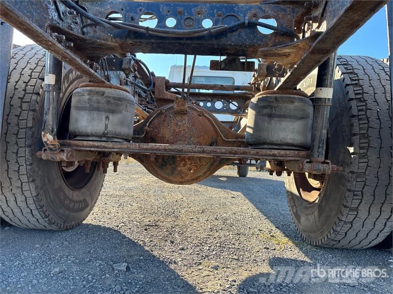 Hino 338 Kabine i unutrašnjost