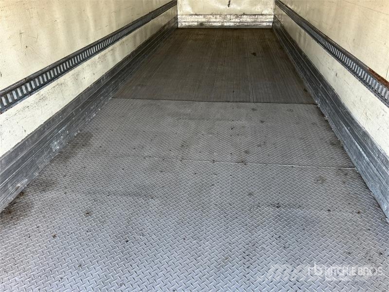 Hino 338 Isotermos y frigoríficos