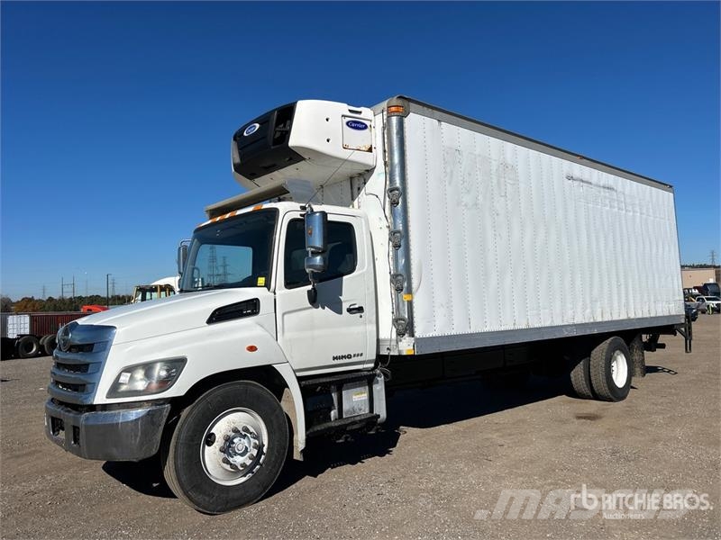 Hino 338 Isotermos y frigoríficos