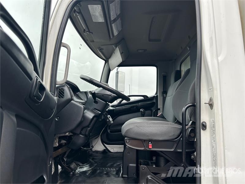 Hino 338 Kamioni hladnjače