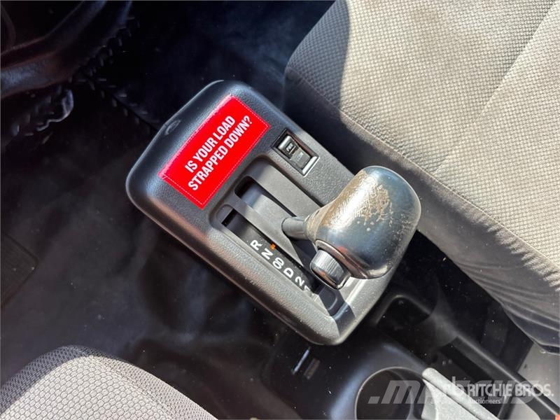 Hino 338 Platformos/ Pakrovimas iš šono