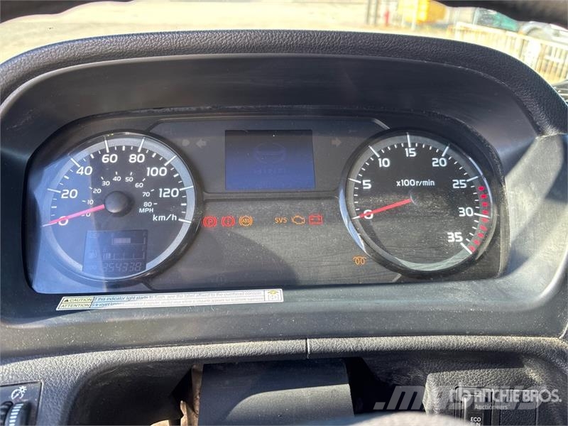 Hino 338 Fast kasse