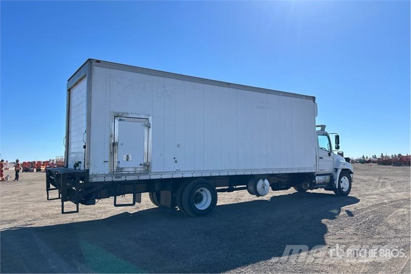 Hino 338 Isotermos y frigoríficos