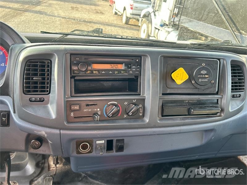 Hino 338 Caminhões de mesa/dropside