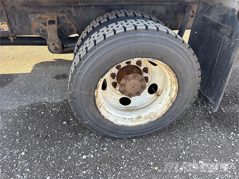 Hino 338 Platformos/ Pakrovimas iš šono