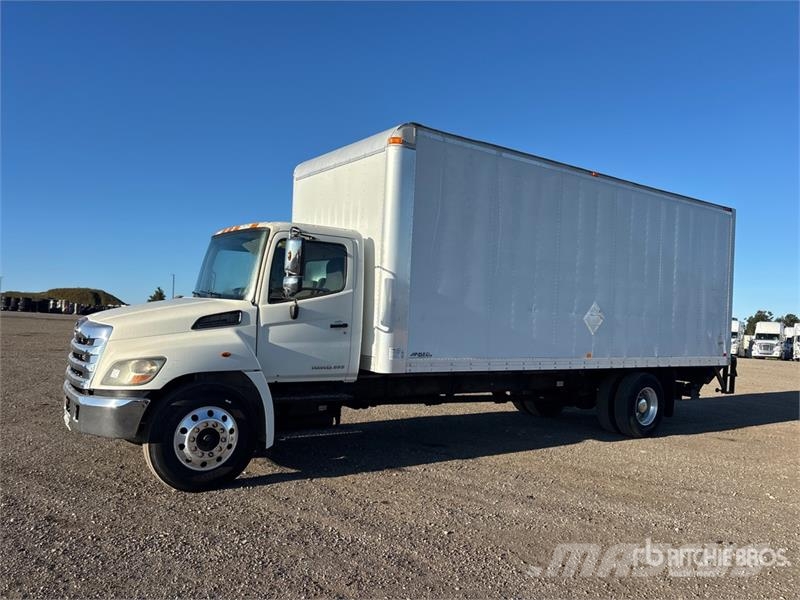 Hino 338 4x2 Van Truck Kofferaufbau