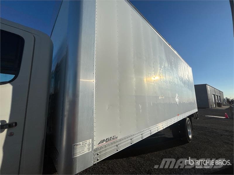 Hino 338 4x2 Van Truck Kofferaufbau