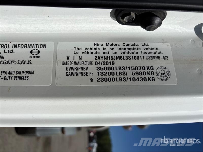 Hino 358 4x2 Attenuator Truck Municipal / general purpose vehicles