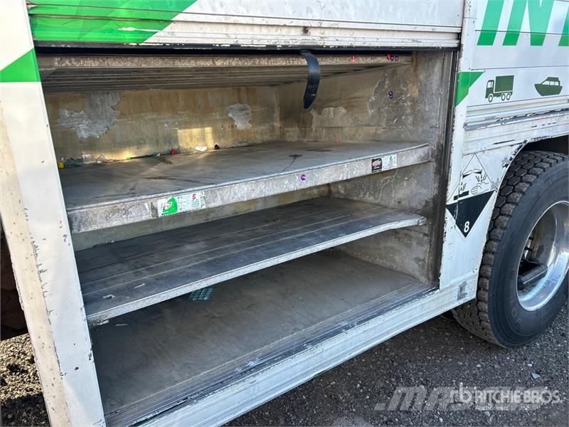 Hino 358 4x2 Beverage Truck (Inoperable) Italszállító tehergépkocsik