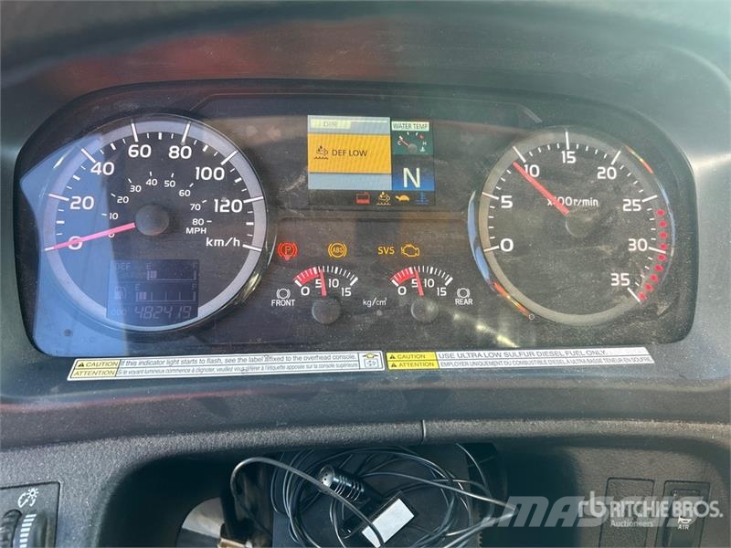 Hino 358 4x2 Beverage Truck (Inoperable) Italszállító tehergépkocsik