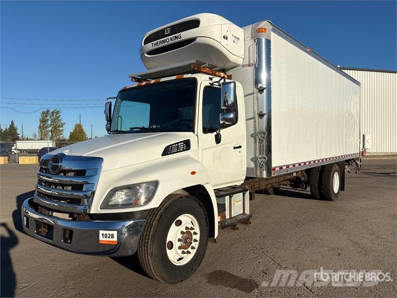 Hino 358 4x2 Refrigerated Truck Kølelastbiler