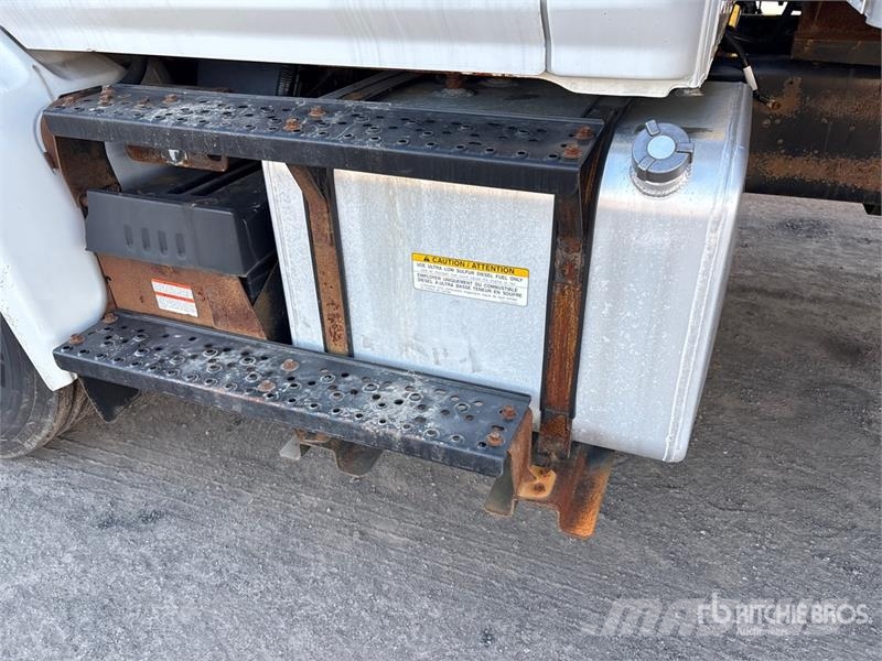 Hino 358 4x2 Refrigerated Truck Kølelastbiler