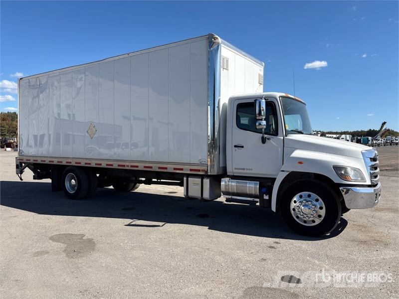Hino 358 4x2 Van Truck Autocamioane