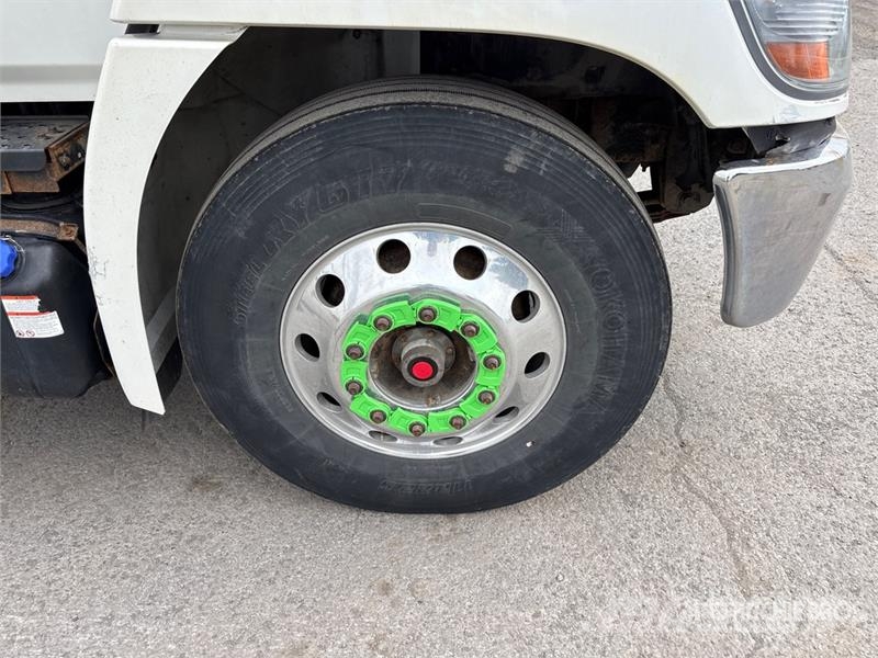 Hino 358D 4x2 Van Truck Umpikorikuorma-autot
