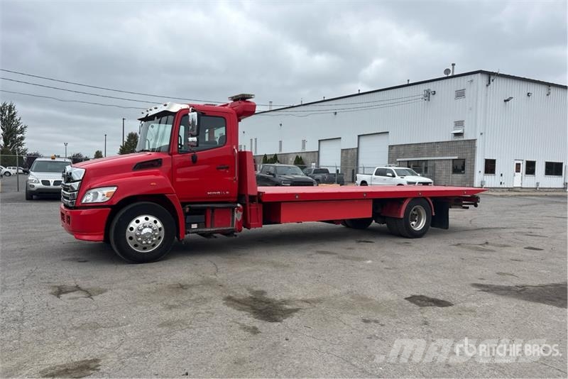 Hino L8 4x2 Rollback Truck Bärgningsbilar
