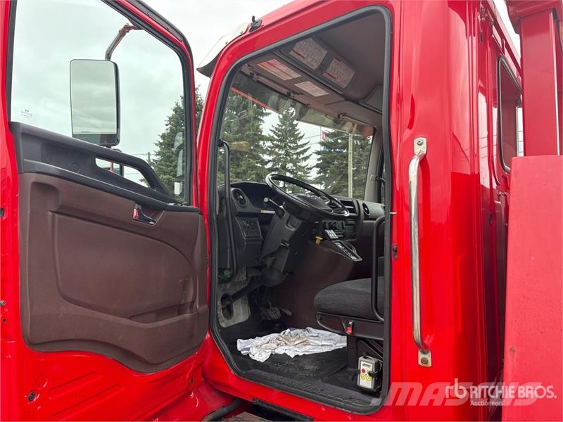 Hino L8 4x2 Rollback Truck 救援车