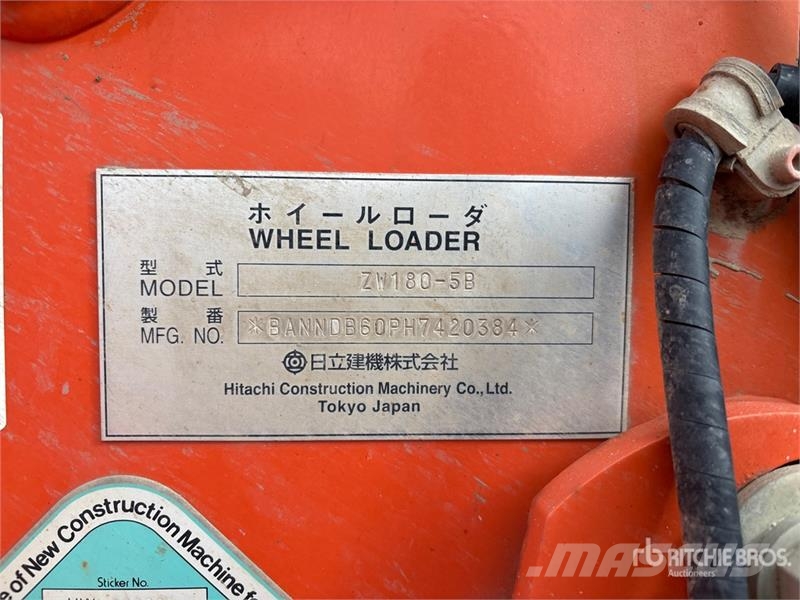 Hitachi ZW180-5B Wheel Loader Iekrāvēji uz riteņiem