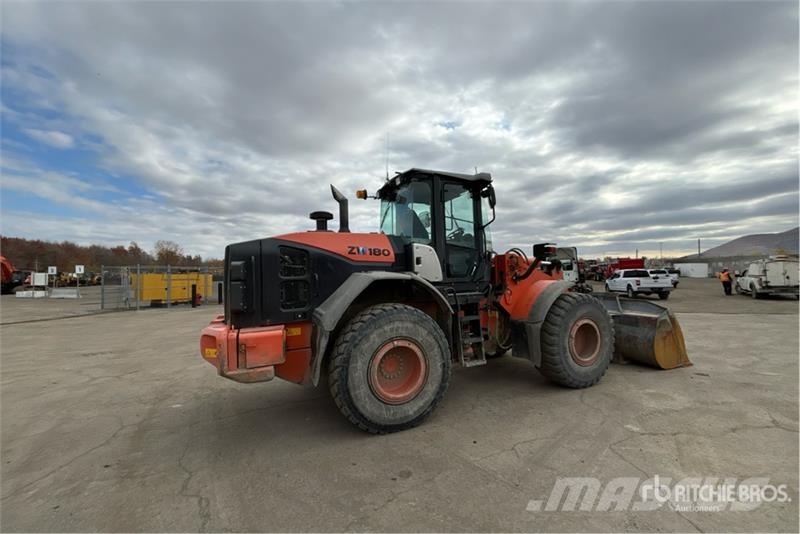 Hitachi ZW180-5B Wheel Loader Iekrāvēji uz riteņiem