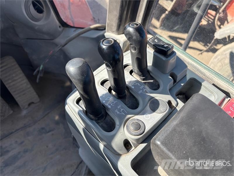 Hitachi ZW250-5B Wheel Loader Rataslaadurid