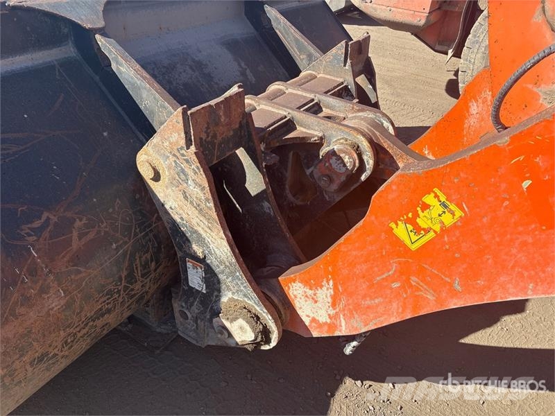 Hitachi ZW250-5B Wheel Loader Rataslaadurid