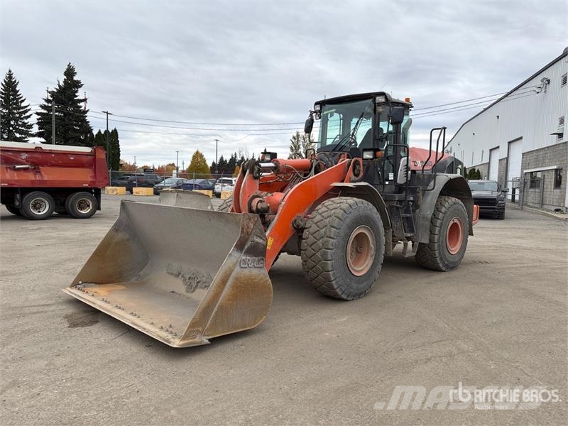 Hitachi ZW250-5B Wheel Loader Iekrāvēji uz riteņiem