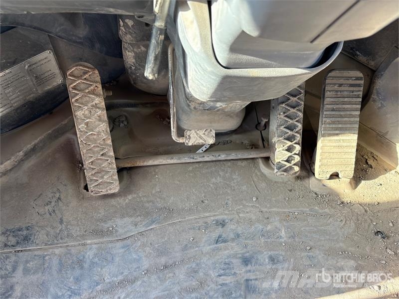 Hitachi ZW250-5B Wheel Loader Фронтальные погрузчики