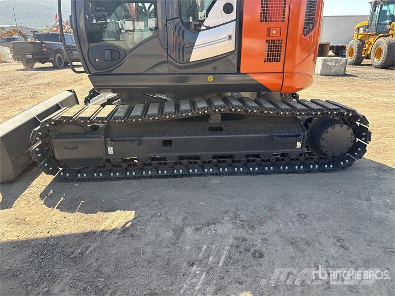 Hitachi ZX135US-5B Tracked Excavator Crawler excavators