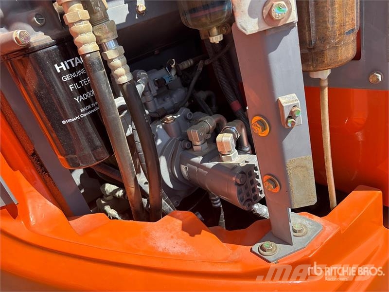 Hitachi ZX135US-5B Tracked Excavator Crawler excavators