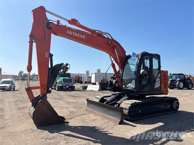 Hitachi ZX135US-5B Tracked Excavator Crawler excavators