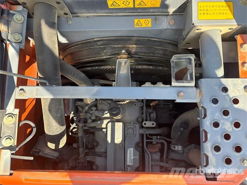 Hitachi ZX135US-5B Tracked Excavator Crawler excavators
