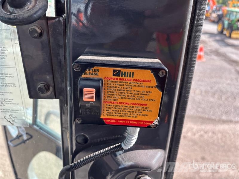 Hitachi ZX135US-5B Tracked Excavator Crawler excavators