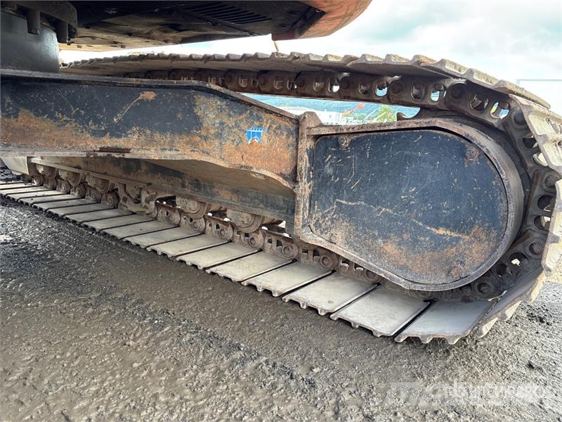 Hitachi ZX135US-5B Tracked Excavator Crawler excavators