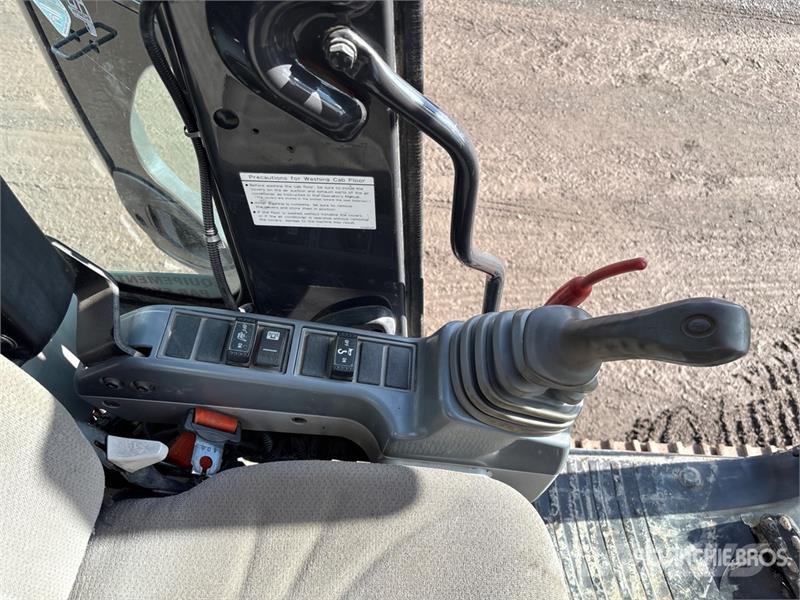 Hitachi ZX135US-5B Tracked Excavator Crawler excavators