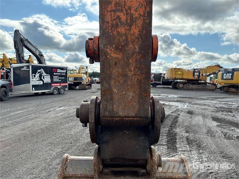 Hitachi ZX135US-5B Tracked Excavator Crawler excavators