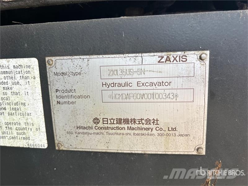Hitachi ZX135US-5N Tracked Excavator (Inoperable) 履帶式 挖土機/掘鑿機/挖掘機