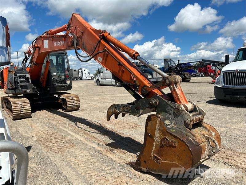 Hitachi ZX135US-5N Tracked Excavator (Inoperable) 履帶式 挖土機/掘鑿機/挖掘機