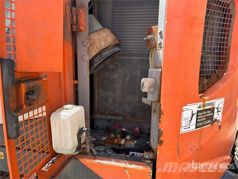 Hitachi ZX135US-5N Tracked Excavator (Inoperable) 履帶式 挖土機/掘鑿機/挖掘機