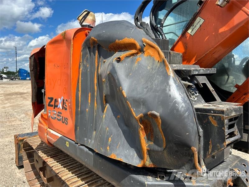Hitachi ZX135US-5N Tracked Excavator (Inoperable) 履帶式 挖土機/掘鑿機/挖掘機