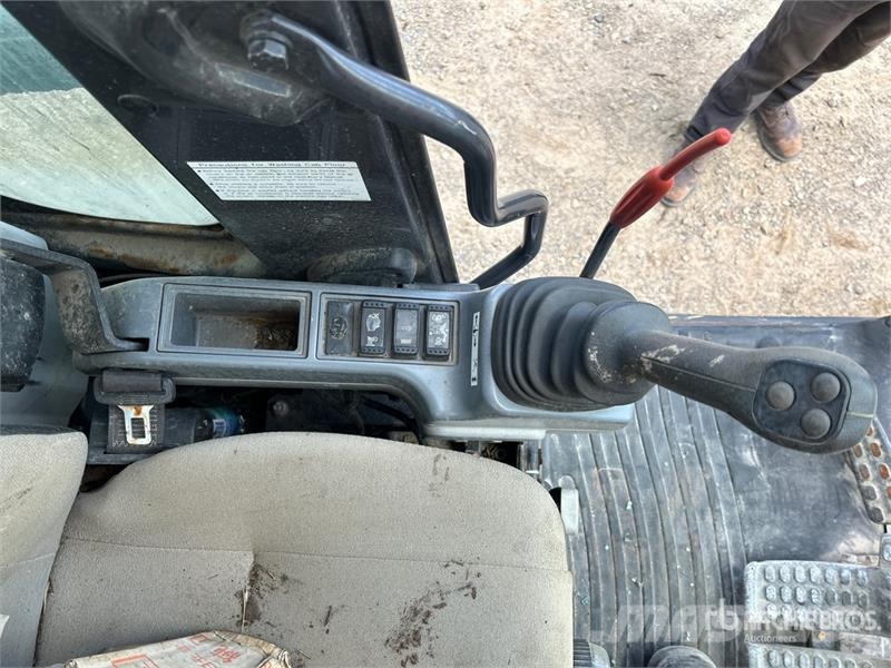 Hitachi ZX135US-5N Tracked Excavator (Inoperable) 履帶式 挖土機/掘鑿機/挖掘機