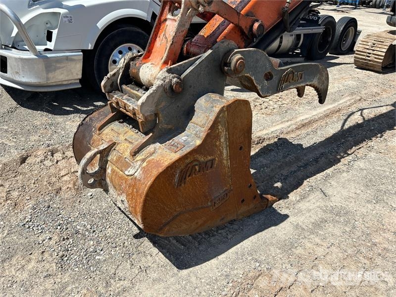 Hitachi ZX135US-5N Tracked Excavator (Inoperable) 履帶式 挖土機/掘鑿機/挖掘機