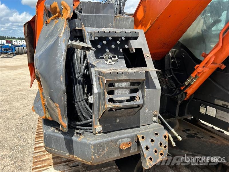 Hitachi ZX135US-5N Tracked Excavator (Inoperable) 履帶式 挖土機/掘鑿機/挖掘機