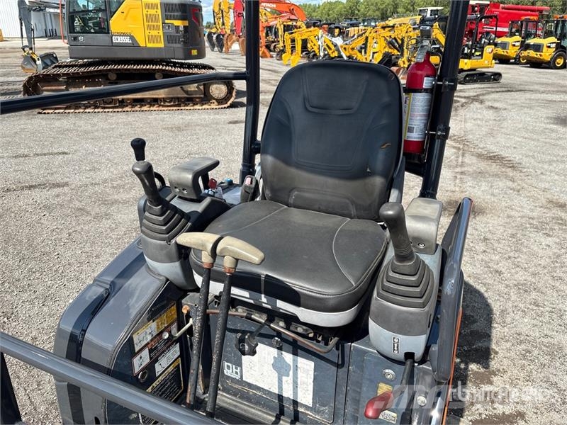 Hitachi ZX17U-2 Mini excavators < 7t (Mini diggers)