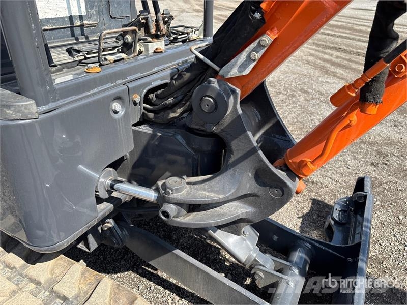 Hitachi ZX17U-2 Mini excavators < 7t (Mini diggers)