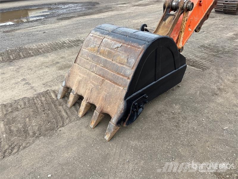Hitachi ZX200LC-3 Tracked Excavator Lánctalpas kotrók