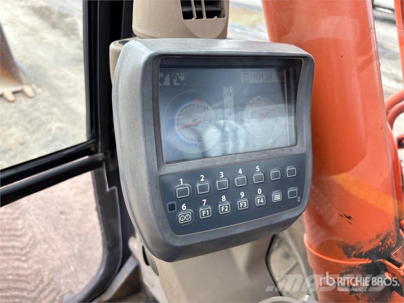 Hitachi ZX200LC-3 Tracked Excavator Lánctalpas kotrók
