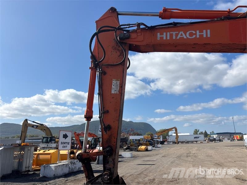 Hitachi ZX210LC-5N Roomikekskavaatorid