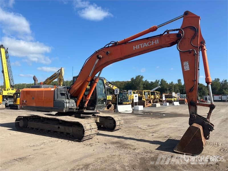 Hitachi ZX210LC-5N Roomikekskavaatorid