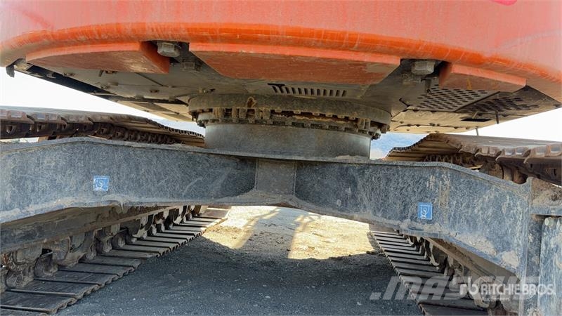 Hitachi ZX245USLC-6N Tracked Excavator Escavadeiras de esteiras