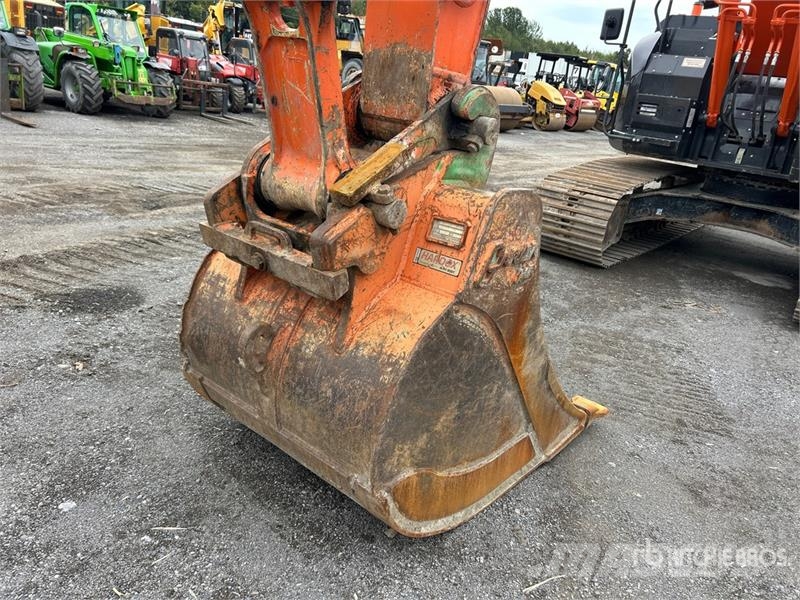 Hitachi ZX245USLC-6N Tracked Excavator Crawler excavators